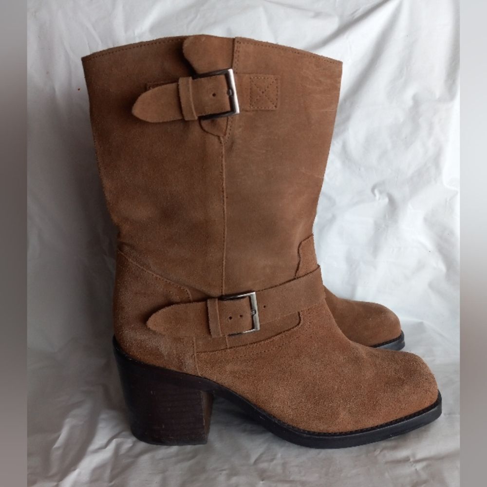 Intentionally Blank Boots Brown Heeled Square Toe
